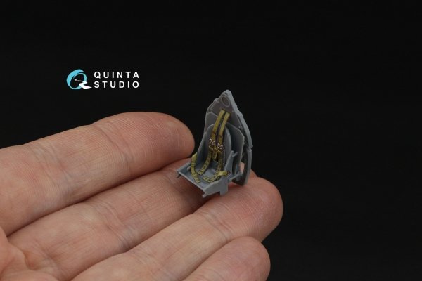 Quinta Studio QR+48103 British Fighter Seatbelts (mid WWII) (with metal buckles) (All kits) 1/48