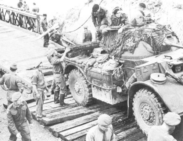Panzer Art RE35-220 Staghound AC turret with “Hessian net” 1/35
