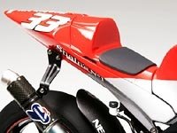 Tamiya 14100 Yamaha YZR-M1 2004 (1:12)