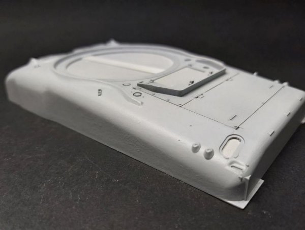 Panzer Art RE35-640 M4A1 “Big hatch” hull cast in armor 1/35