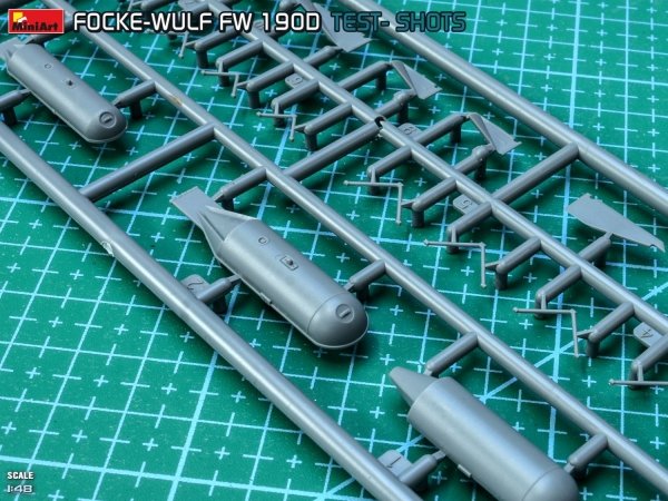 MiniArt 48040 FOCKE-WULF FW 190D-9. MIMETALL PROD. JAGDGESCHWADER 301. BASIC KIT 1/48