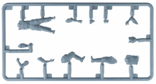 MiniArt 49024 GERMAN &amp; ROMANIAN PILOTS W/GROUND STAFF 1/48