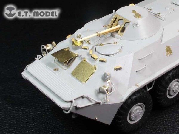 E.T. Model E35-160 Russian BTR-70 APC(Early version) (For TRUMPETER 01590) (1:35)