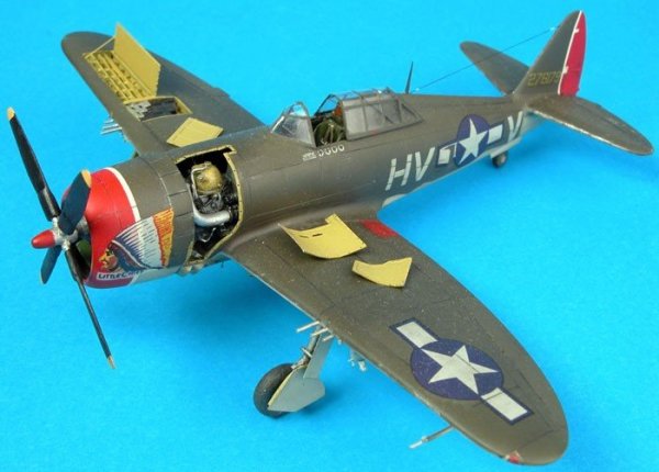 Hasegawa A8 P-47D Thunderbolt (1:72)