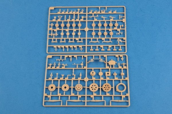 Hobby Boss 83854 Soviet T-28E Medium Tank (1:35)
