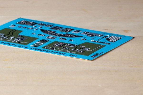 Eduard 3DL48272 Boeing B-17 F - Cockpit &amp; Nose Interior Space Set (for Revell Kits) 1/48