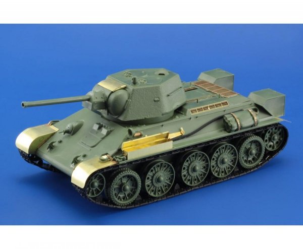 Eduard 36323 T-34/76 ICM 1/35