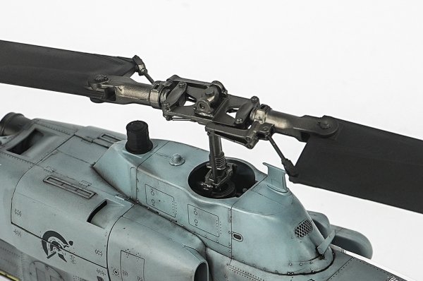 Trumpeter 05116 AH-1W Super Cobra 1/35
