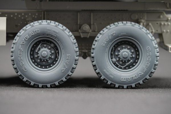 ScaleX WM 35012 HIMARS V2 Ordinary wheel set (for Trumpeter) 1/35