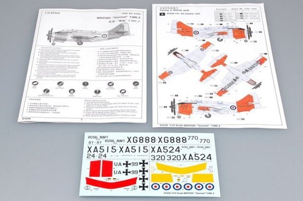 Trumpeter 01630 British Fairey Gannet Mk2 Aircraft (1:72)