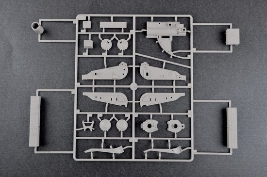 Trumpeter 05592 Soviet 2S7M Self-Propelled Gun (1:35)