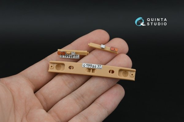 Quinta Studio QD+35161 KrAZ-6322 3D-Printed &amp; coloured Interior on decal paper (HobbyBoss) (with 3D-printed resin parts) 1/35