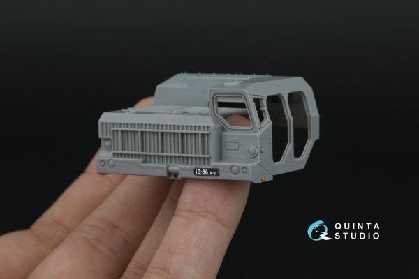 Quinta Studio QD72158 BM-30 Smerch 3D-Printed coloured Interior on decal paper (Modelcollect) 1/72