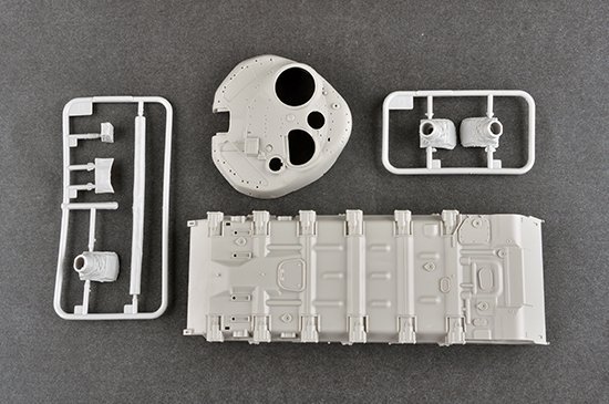 Trumpeter 09508 Russian T-72B3 MBT 1/35