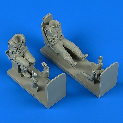 Aerobonus 320125 German Luftwaffe Pilot and Gunner WWII with seats for Ju 87 Stuka for Hasegawa/Trumpeter 1/32