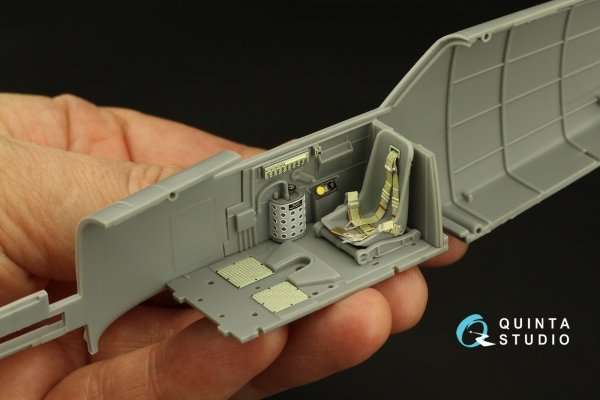 Quinta Studio QD32177 Bf 109E3/4 3D-Printed coloured Interior on decal paper (Trumpeter) 1/32