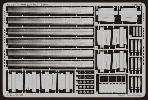 Eduard 32284 P-40M gun bay HASEGAWA (1:32)