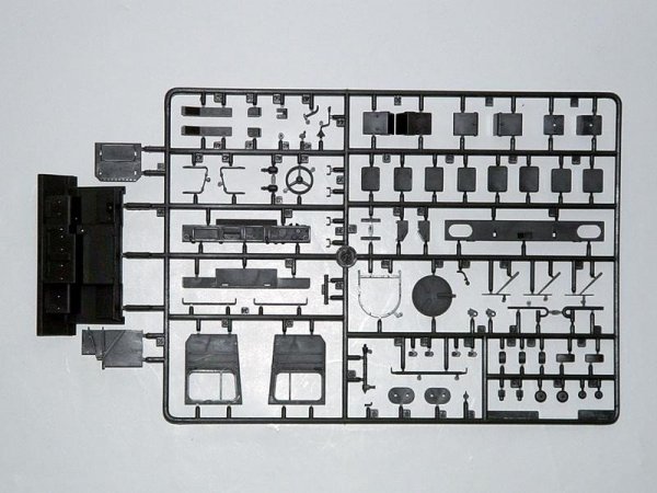Trumpeter 00203 Faun Elephant SLT-56 Panzer transporter (1:35)