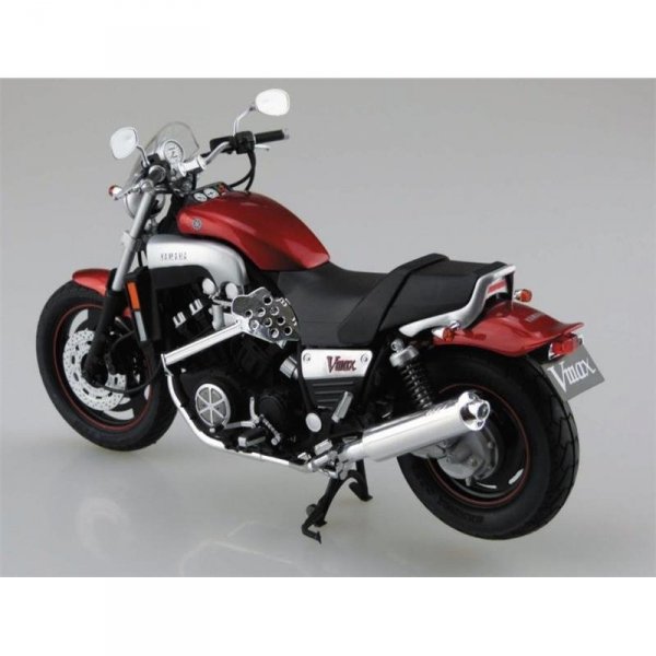 Aoshima 05430 Yamaha Vmax w/custom parts (1:12)