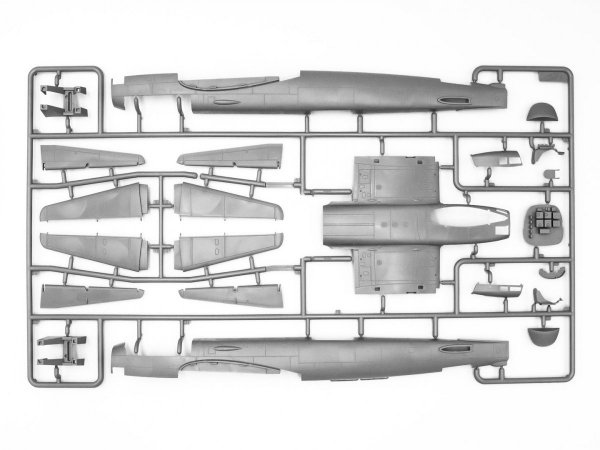 ICM 48230 Ju-88A-8 Paravane WWII German aircraft 1/48