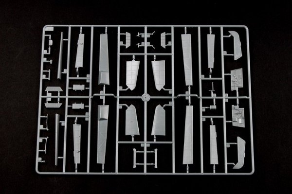 Trumpeter 02290 German IIWW fighter Messerschmitt Bf 109E-4/Trop (1:32)