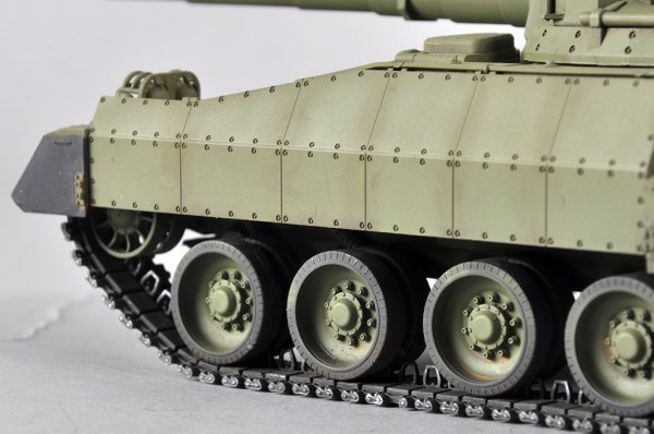 Trumpeter 09533 Russian Object 477 XM2 1/35