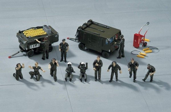 Hasegawa X48-4 US Ground Crew Set A (1:48)