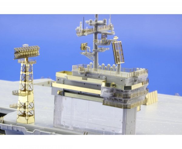 Eduard 17029 USS Nimitz CVN-68 TRUMPETER 1/700