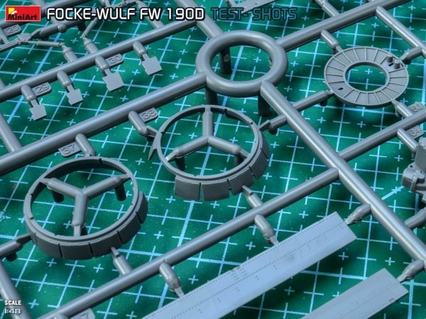 MiniArt 48040 FOCKE-WULF FW 190D-9. MIMETALL PROD. JAGDGESCHWADER 301. BASIC KIT 1/48