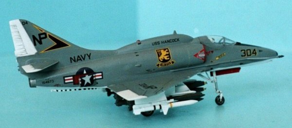 Hasegawa B9 A-4E/F Skyhawk (1:72)