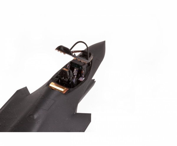 Eduard SS855 F-35C TAMIYA 1/72