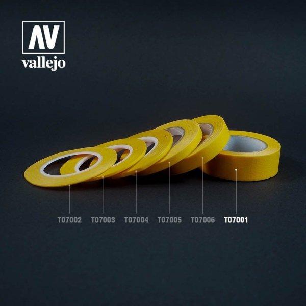 Vallejo T07001 Flexible Masking Tape (18 mm x 18 m)