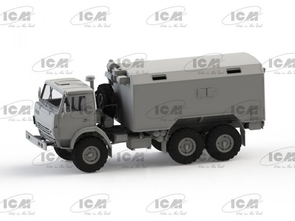 ICM 35002 Soviet Six-Wheel Army Truck with Shelter 1/35
