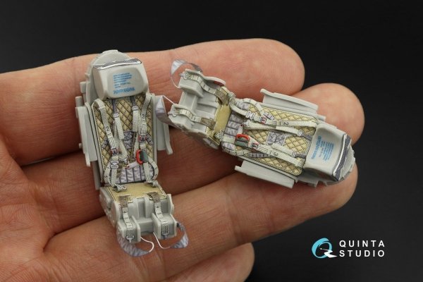 Quinta Studio QD32121 MiG-21UM 3D-Printed &amp; coloured Interior on decal paper (Trumpeter) 1/32