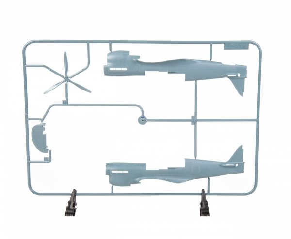 Eduard 11187 Curtiss Kittyhawk Mk.Ia / Mk.IV Dual Combo 1/48
