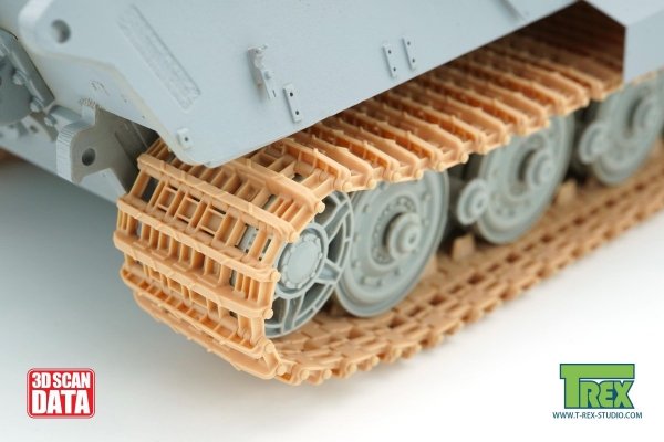 T-Rex Studio TR85051 King Tiger Tracks Initial Type Pattern 2 1/35