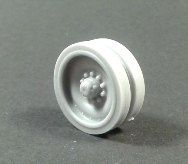 Panzer Art RE35-559 M3 “Bradley” and LVTP-7 road wheels 1/35