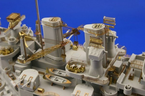 Eduard 53018 USS BB-55 North Carolina 1/350 Trumpeter