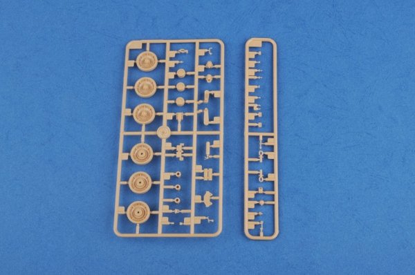 Hobby Boss 83834 French GCT 155mm AU-F1 SPH (1:35)