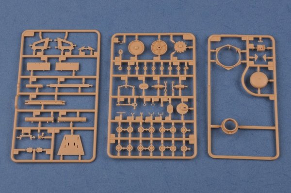 Hobby Boss 83875 Soviet SU-18 SPH 1/35