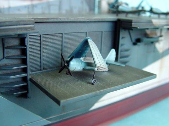 Trumpeter 05603 U.S. Aircraft Carrier CV-10 Yorktown 1944 (1:350)
