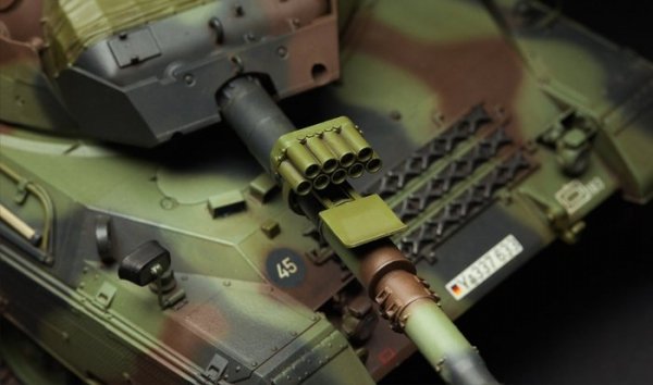 Meng Model TS-015 GERMAN MAIN BATTLE TANK LEOPARD 1 A5 (1:35)
