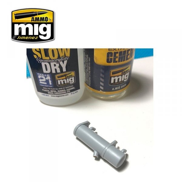 Ammo of Mig 2034 ANTI-SLIP PASTE - BLACK COLOR FOR 1/72 &amp; 1/48