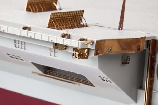 Eduard 53300 USS Nimitz CVN-68 part 6  Trumpeter 1/350