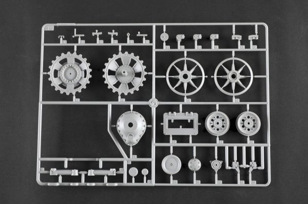 Trumpeter 00946 StuG.III Ausf.G 1943 Production 1/16
