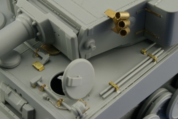 Eduard 35798 Tiger I initial production for DRAGON 1/35