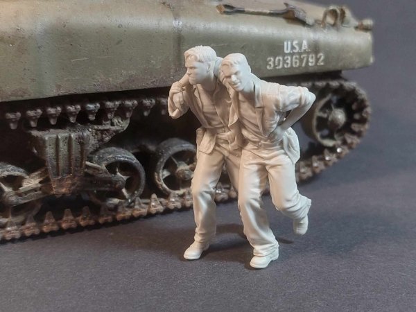 Panzer Art FI35-208 USMC wounded tankers set 1/35
