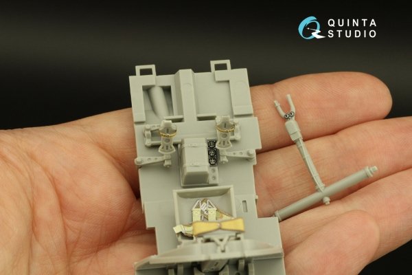 Quinta Studio QD32165 Do 335A-0 3D-Printed &amp; coloured Interior on decal paper (Zoukei-mura) 1/32