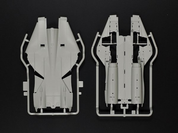 Tamiya 60795 Grumman F-14D Tomcat 1/72