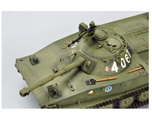 Trumpeter 00382 Polish PT-76B Amphibious Tank (1:35)